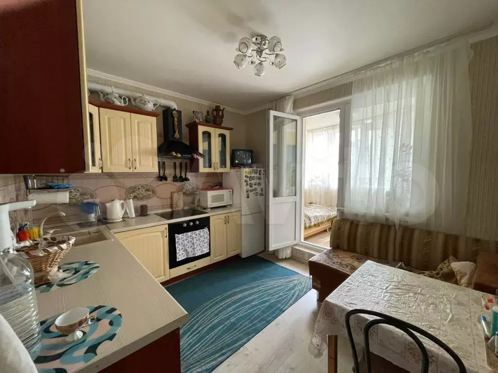 1-к. квартира, 42 м, 9/25 эт. - Фото 0