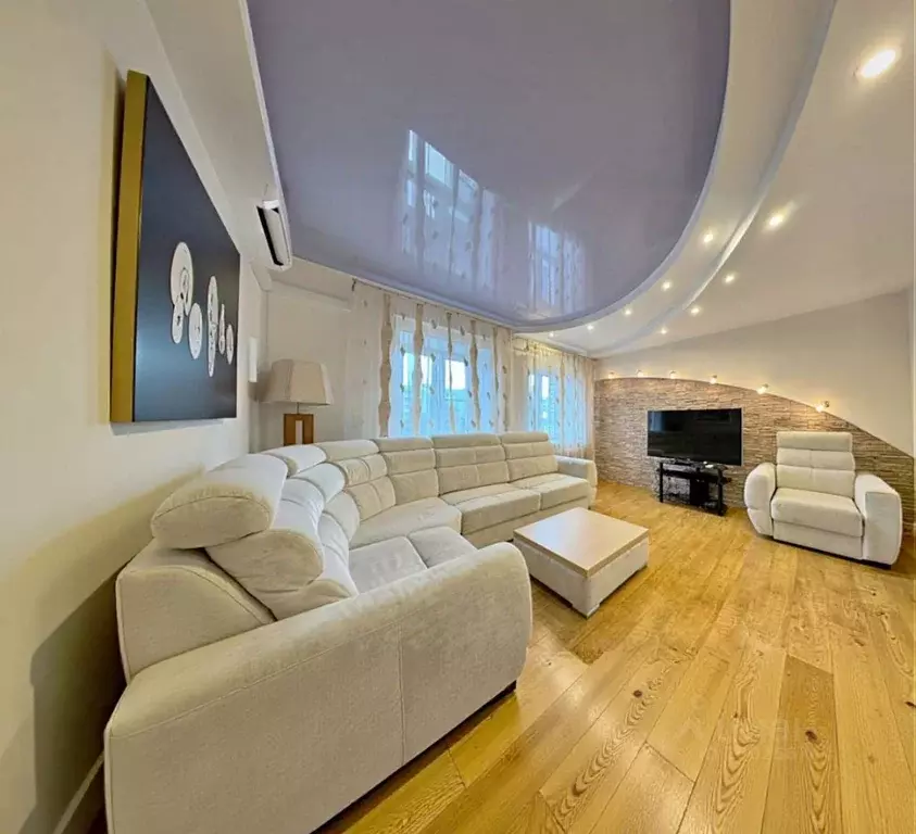 3-к кв. Ярославская область, Ярославль ул. Калинина, 37к6 (100.0 м) - Фото 1