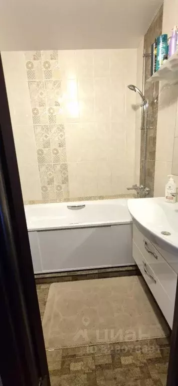 2-к кв. Самарская область, Самара пос. Мехзавод, 1-й кв-л, 36 (71.0 м) - Фото 2