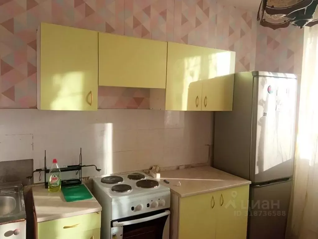1-к кв. Москва ул. Героев Панфиловцев, 7к6 (38.9 м) - Фото 0