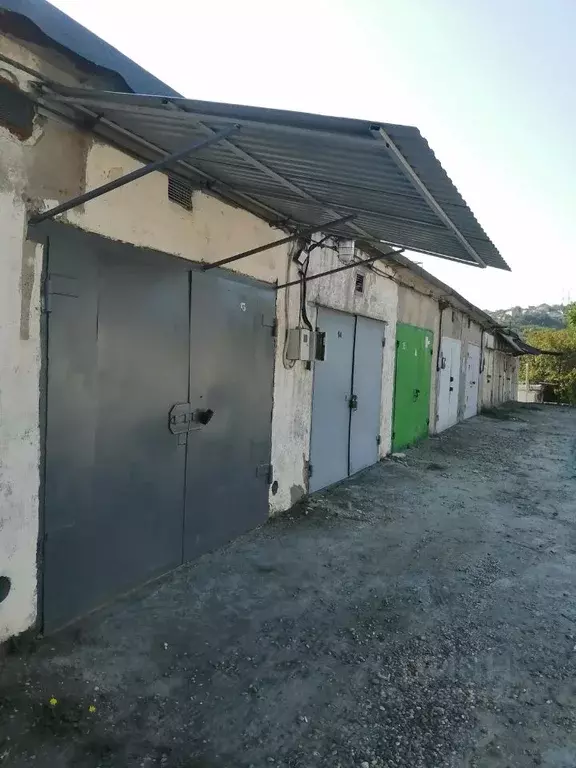 Гараж в Краснодарский край, Новороссийск Днестровская ул., 25 (21 м) - Фото 1