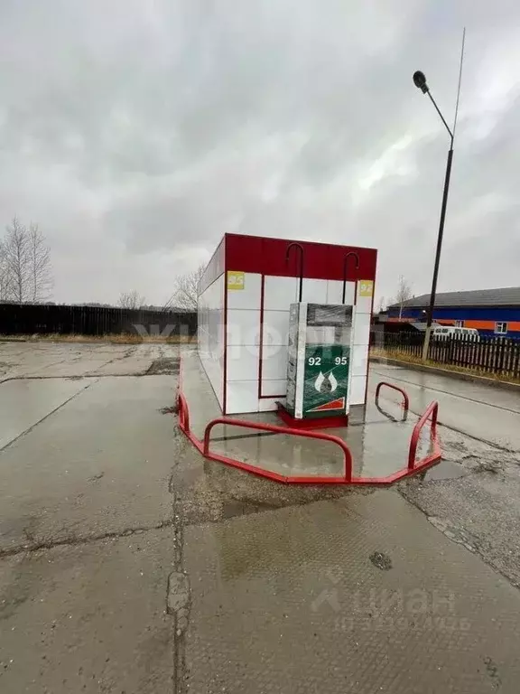 Торговая площадь в Томская область, с. Парабель ул. 30 лет Победы (400 ... - Фото 1