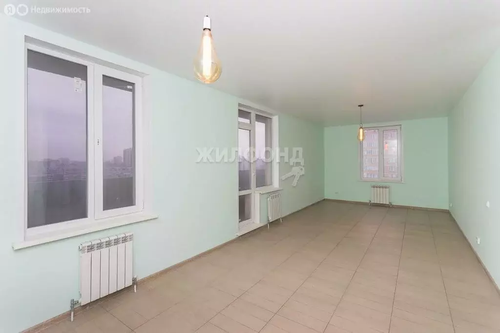 3-комнатная квартира: Новосибирск, улица Галущака, 15 (76.1 м) - Фото 0
