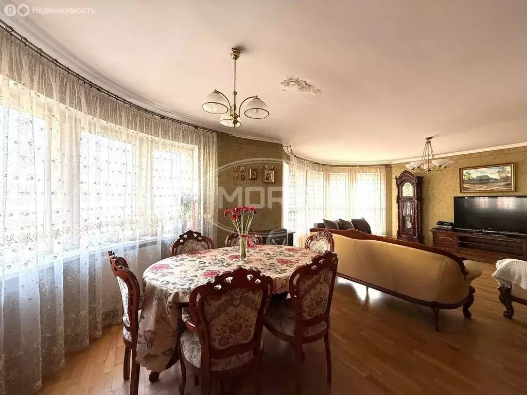 2-комнатная квартира: Калининград, улица Аксакова, 104 (155.5 м) - Фото 1