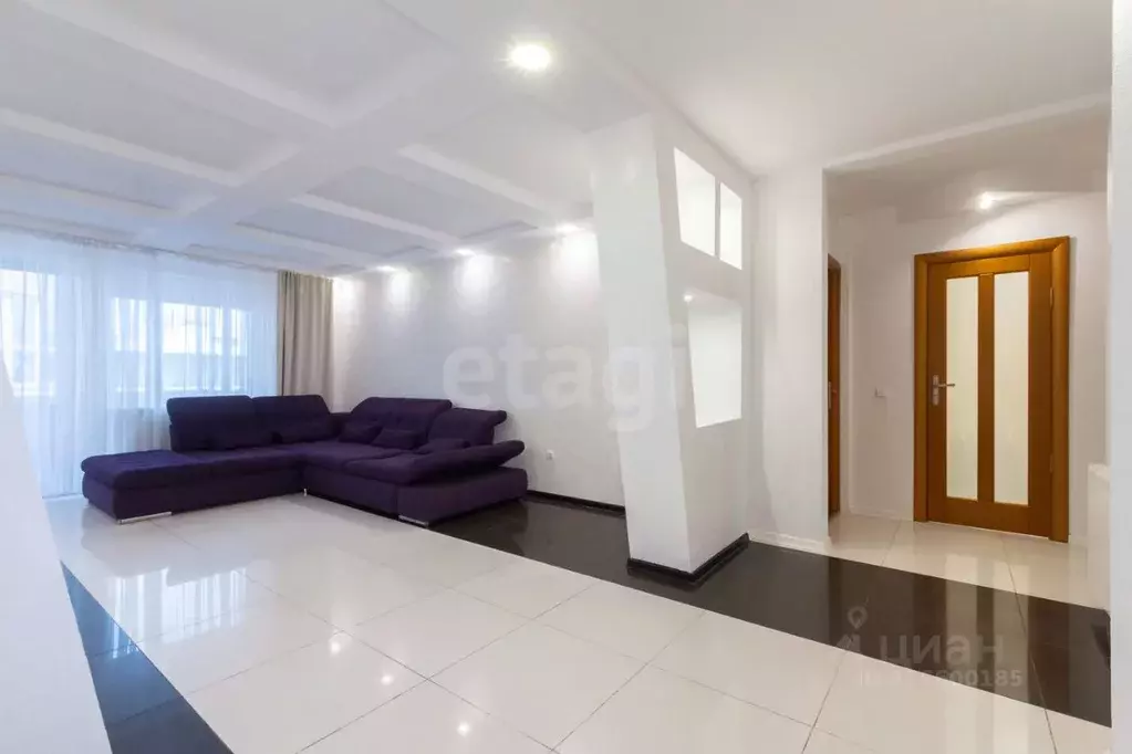 3-к кв. Калининградская область, Калининград Красносельская ул., 81А ... - Фото 1