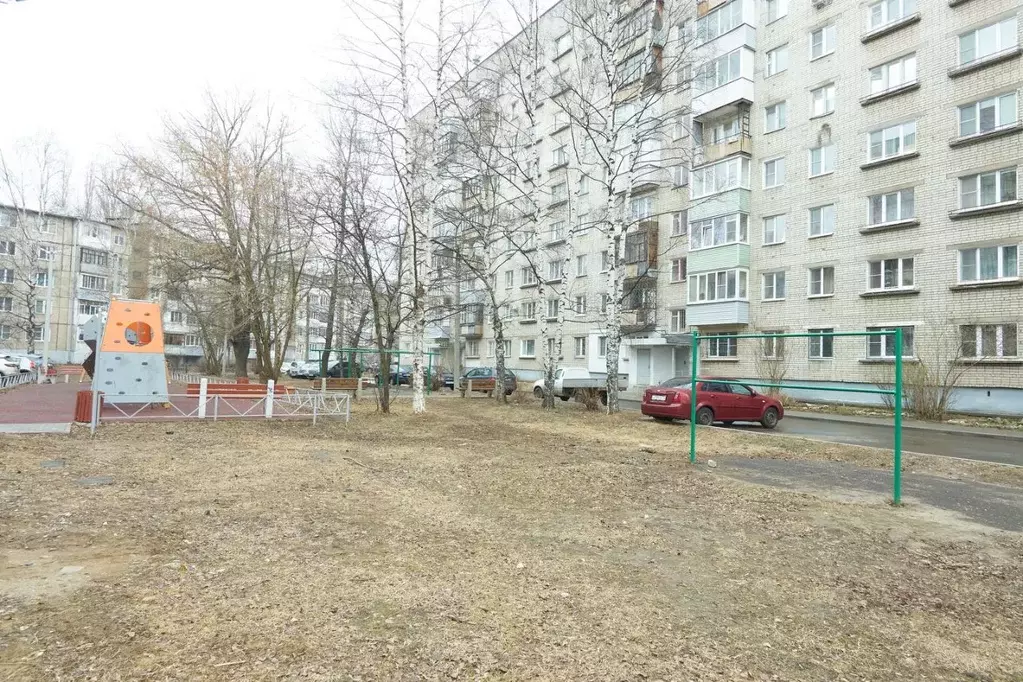 3-к кв. Ярославская область, Ярославль ул. Александра Невского, 9 ... - Фото 0