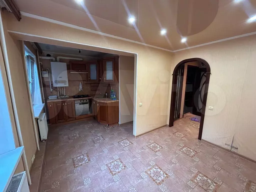 4-к. квартира, 57 м, 2/5 эт. - Фото 1