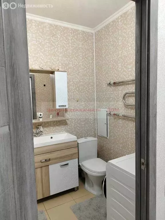 1-комнатная квартира: Белгород, улица Есенина, 9к2 (49 м) - Фото 0