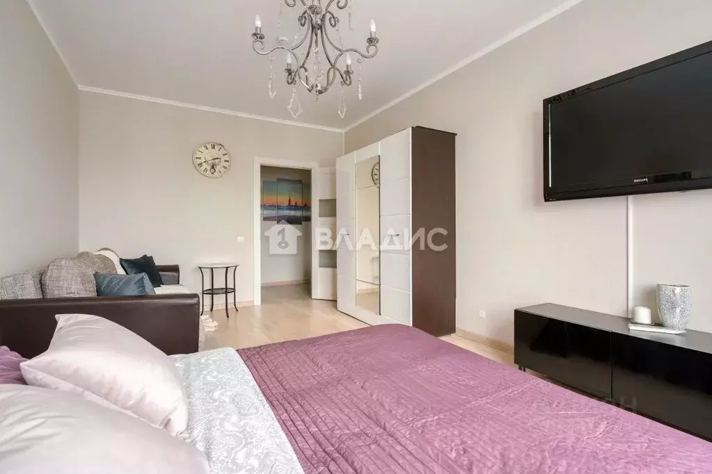 1-к кв. Санкт-Петербург Кременчугская ул., 21к3 (43.8 м) - Фото 1