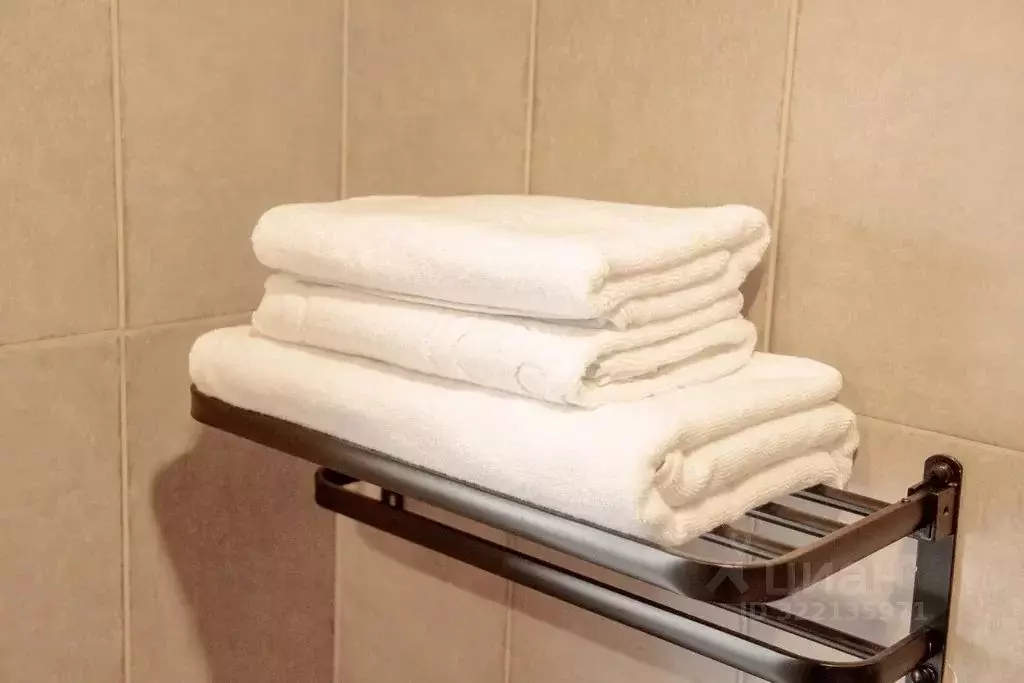 Комната Челябинская область, Магнитогорск просп. Ленина, 1/1 - Фото 2