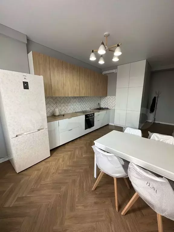 2-к. квартира, 70 м, 13/17 эт. - Фото 0