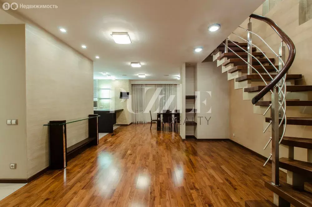 4-комнатная квартира: Санкт-Петербург, улица Савушкина, 118 (170 м) - Фото 1