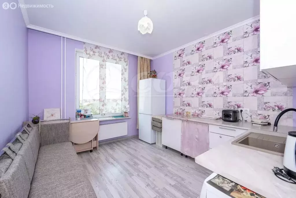 1-комнатная квартира: Тюмень, улица Фармана Салманова, 4 (34 м) - Фото 2