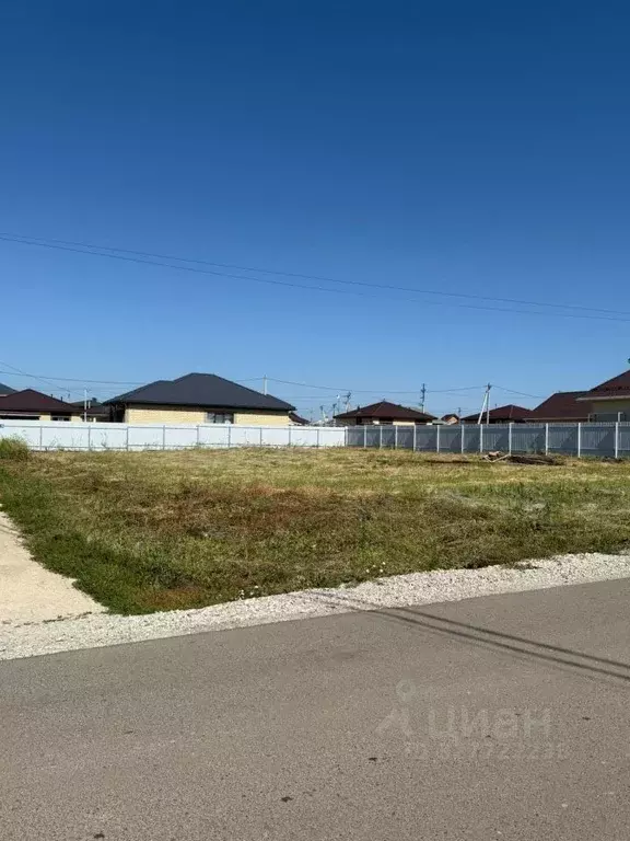 Участок в Татарстан, Лаишевский район, Большекабанское с/пос, с. Малые ... - Фото 2