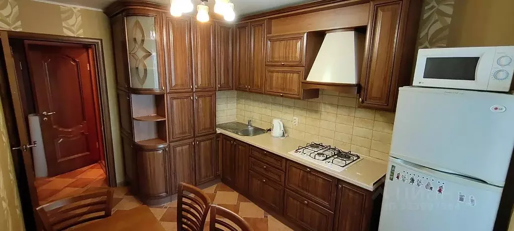 2-к кв. Смоленская область, Смоленск ул. Академика Петрова, 16 (65.0 ... - Фото 2