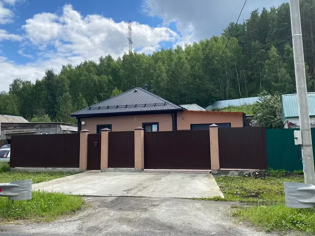 Дом в Свердловская область, Верхняя Пышма городской округ, пос. Исеть ... - Фото 0