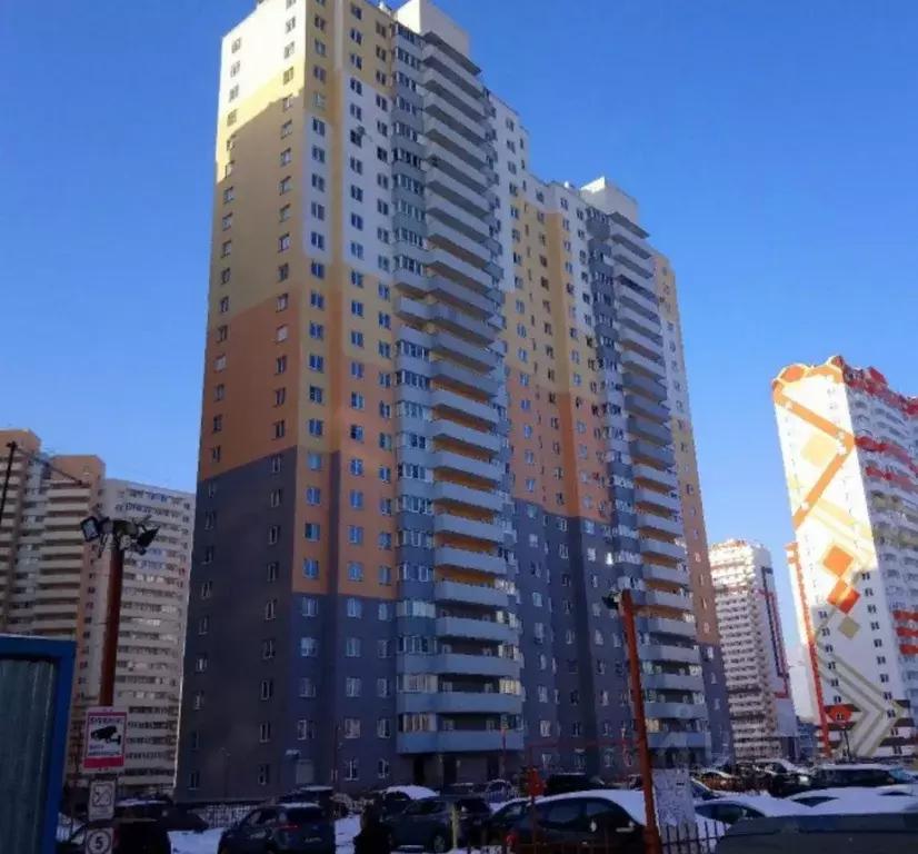 2-к кв. Санкт-Петербург пос. Шушары, ул. Окуловская, 7К2 (65.0 м) - Фото 1