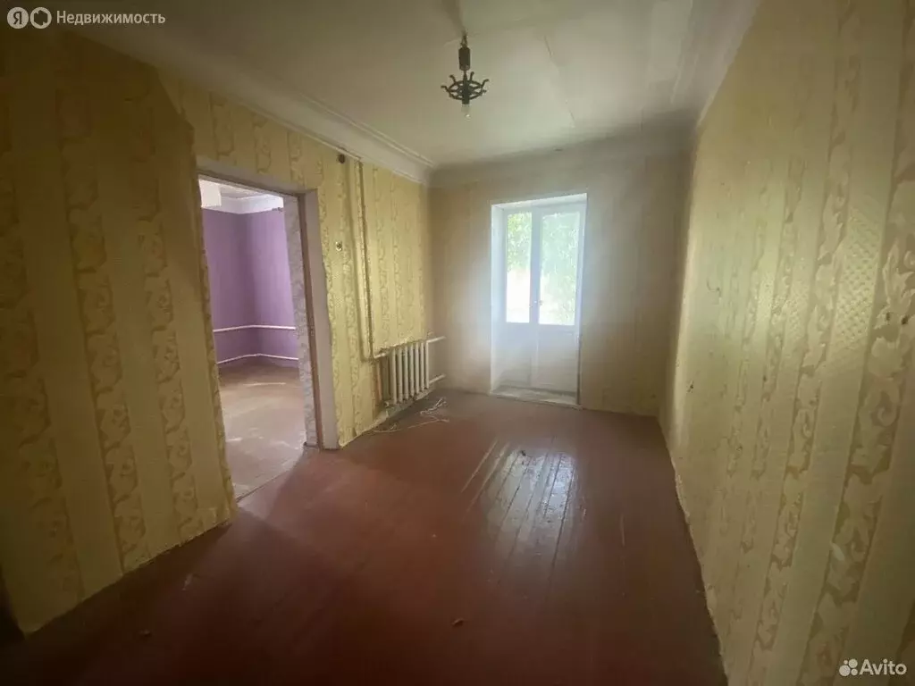2-комнатная квартира: Великие Луки, проспект Ленина, 3/2 (45 м) - Фото 2