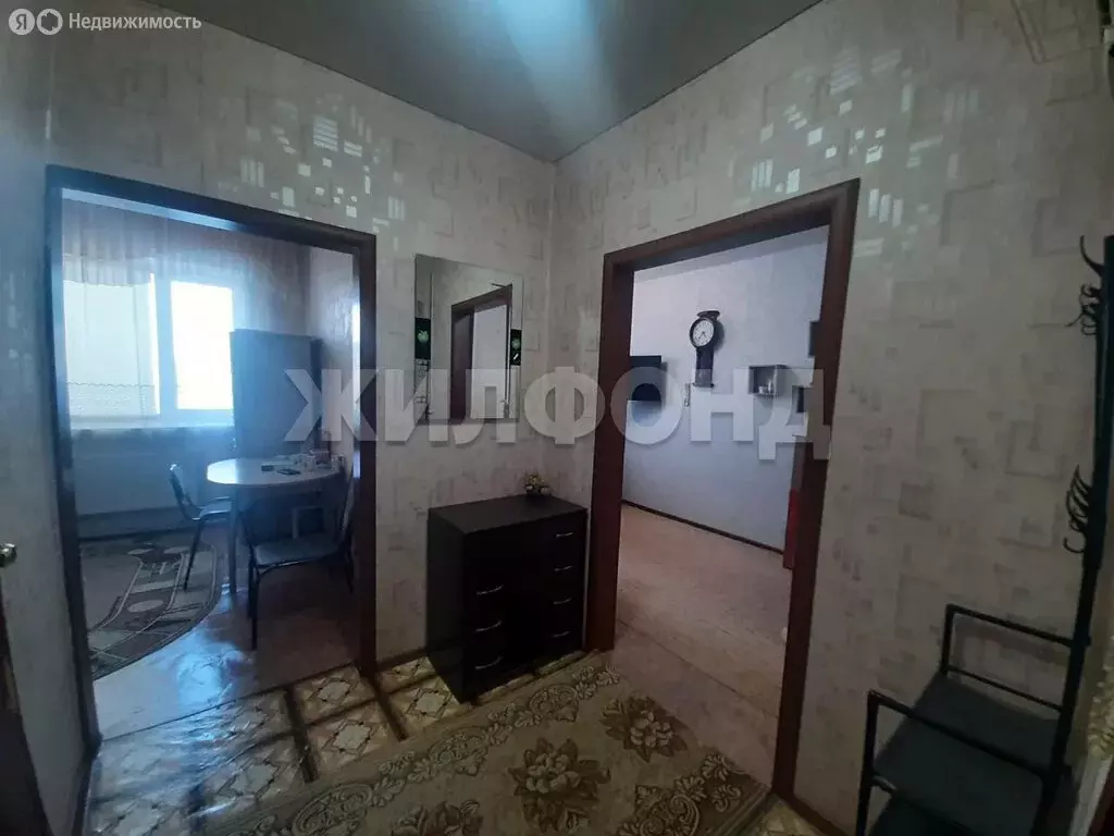 1-комнатная квартира: Барнаул, Индустриальный район, Целинная улица, ... - Фото 1