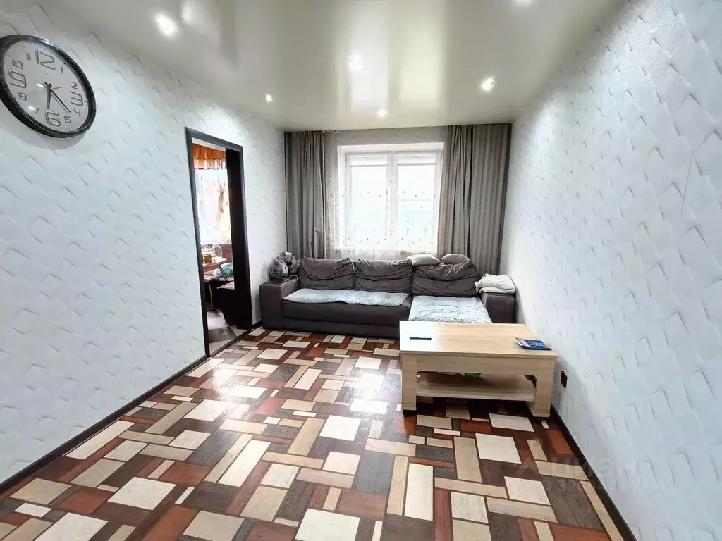 3-к кв. Курганская область, Курган Заозерный жилрайон, 1-й мкр, ул. ... - Фото 1