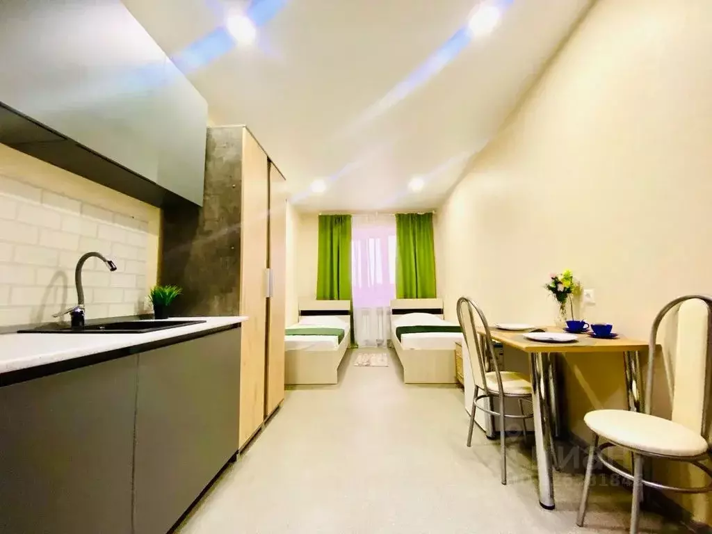 Комната Ямало-Ненецкий АО, Ноябрьск ул. 60 лет СССР, 39 - Фото 1