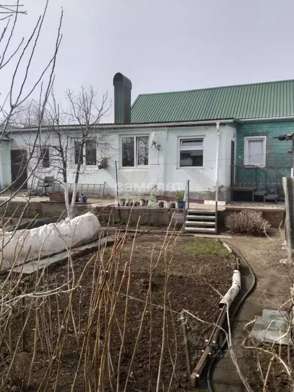 Дом в Саратовская область, Энгельс Производственная ул. (84 м) - Фото 1