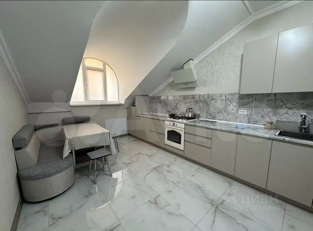3-к кв. Дагестан, Дербент пер. Карла Маркса, 4А (100.0 м) - Фото 0