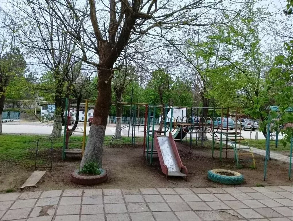 4-комнатная квартира: Сакский район, Ореховское сельское поселение, ... - Фото 1