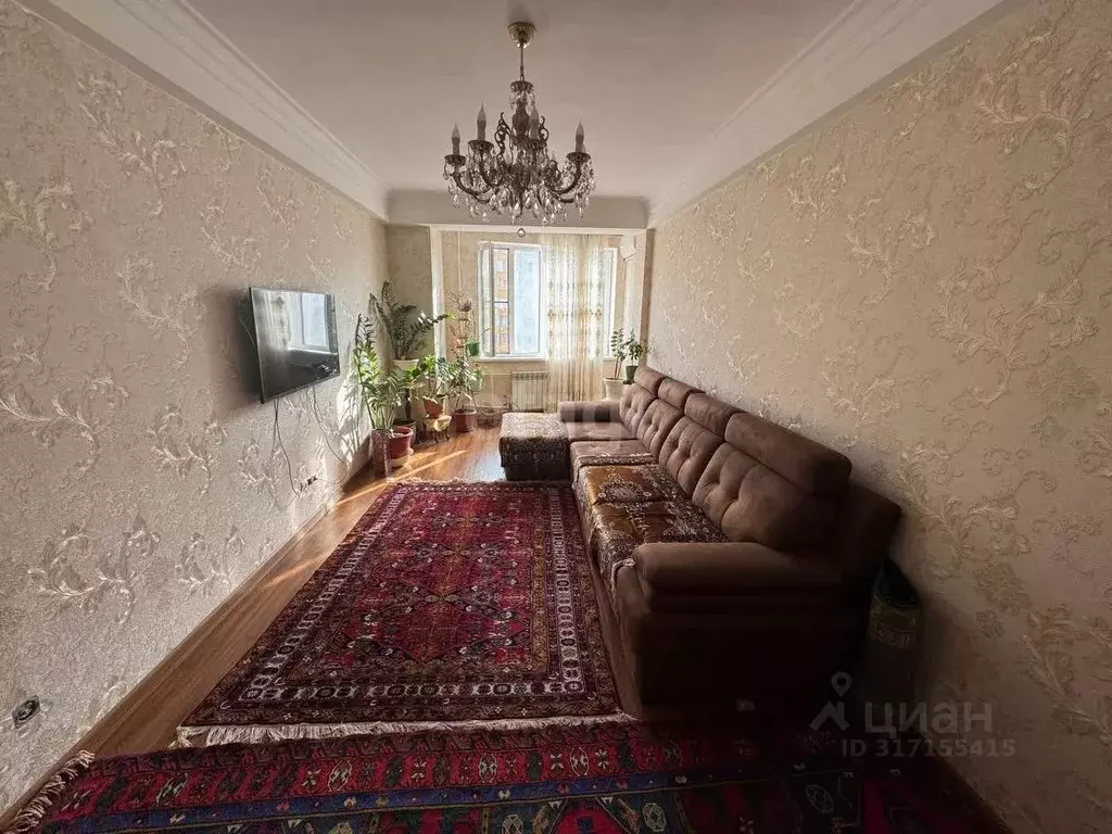 2-к кв. Дагестан, Каспийск ул. Ленина, 51В (66.0 м) - Фото 0