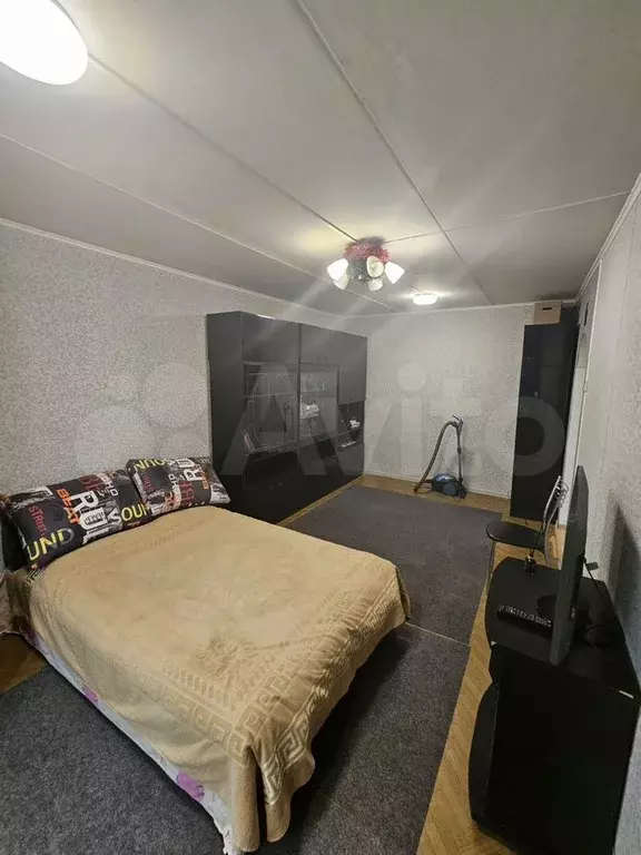 1-к. квартира, 30,6 м, 5/5 эт. - Фото 0