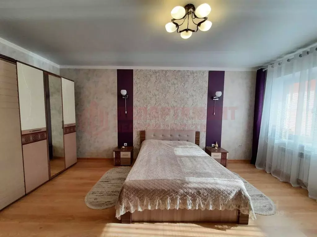 2-к кв. Астраханская область, Астрахань Белгородская ул., 9к1 (62.2 м) - Фото 0