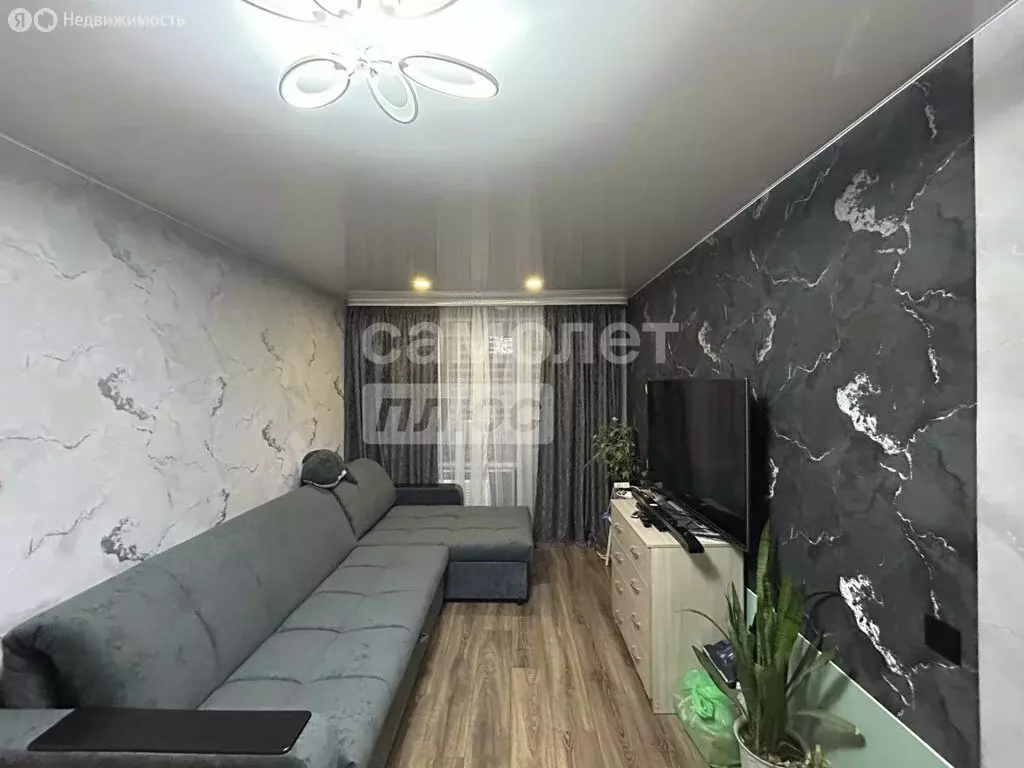 2-комнатная квартира: Киров, улица Горького, 67 (40.6 м) - Фото 1