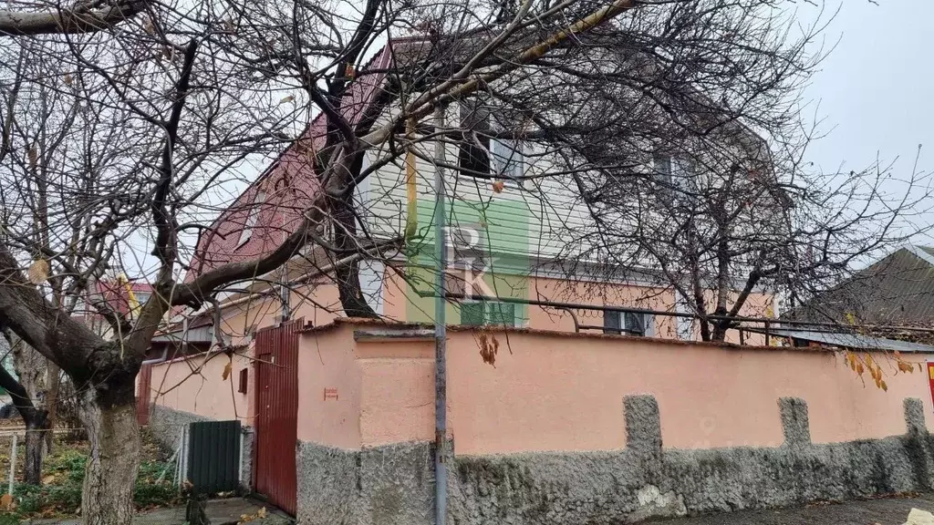 Дом в Крым, Симферополь ул. Перегонец, 37 (239 м) - Фото 0
