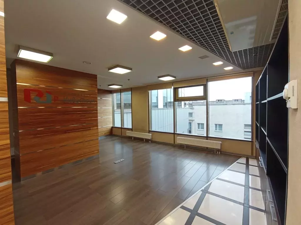 Офис в Санкт-Петербург пл. Александра Невского, 2 (71 м) - Фото 1