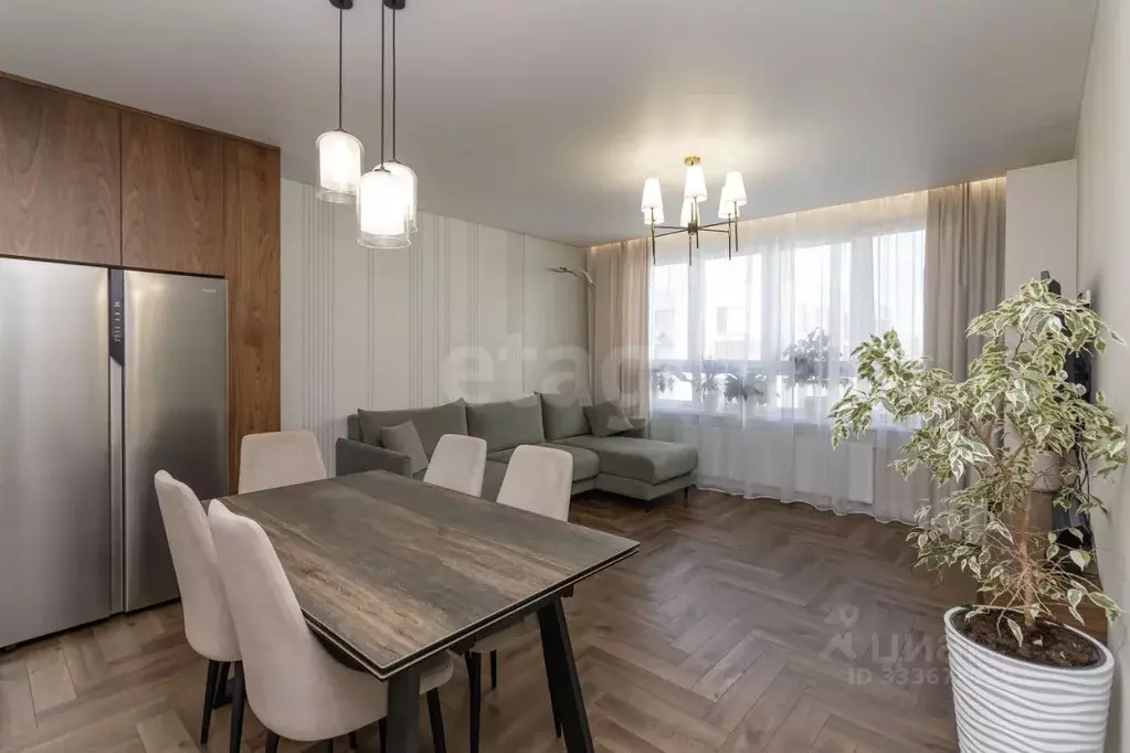 3-к кв. Тюменская область, Тюмень ул. Василия Шамова, 6 (99.1 м) - Фото 1
