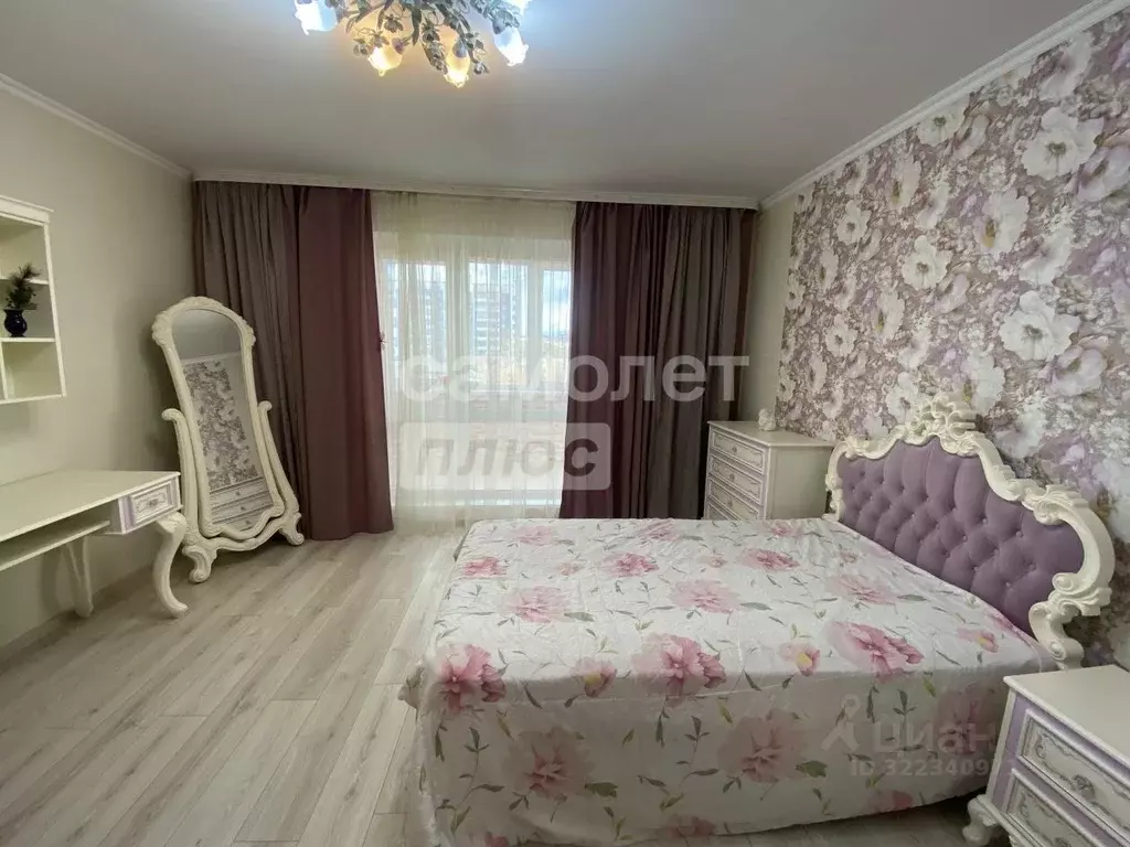 2-к кв. Челябинская область, Челябинск ул. Островского, 7 (64.3 м) - Фото 1