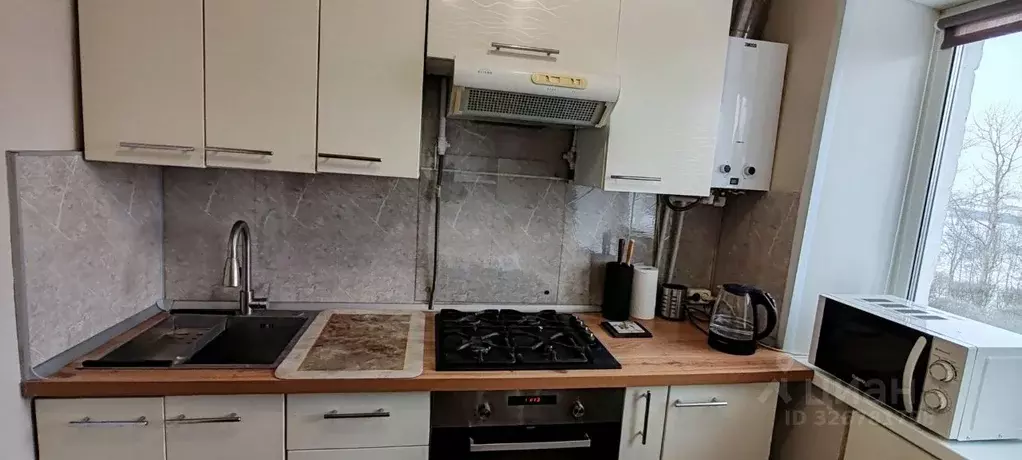 2-к кв. Московская область, Подольск ул. Симферопольская, 9 (41.1 м) - Фото 2