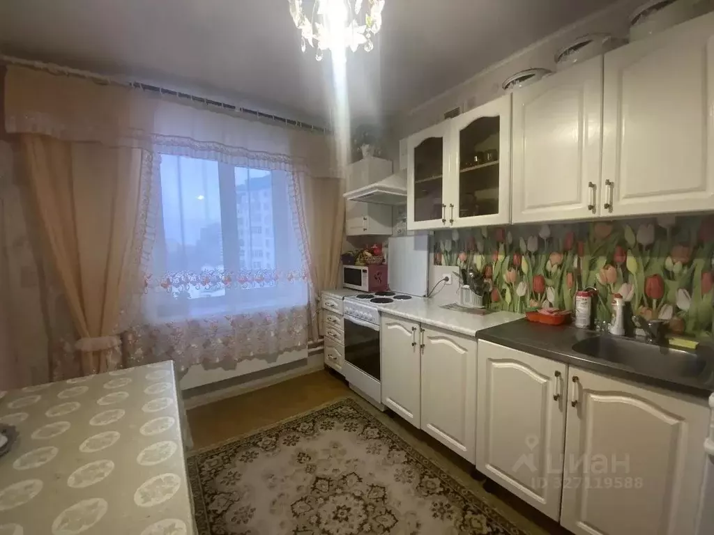 3-к кв. Белгородская область, Белгород ул. Щорса, 58 (65.0 м) - Фото 1