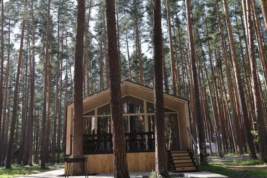 Дом в Свердловская область, Заречный База отдыха ДухЛес тер.,  (70 м) - Фото 1