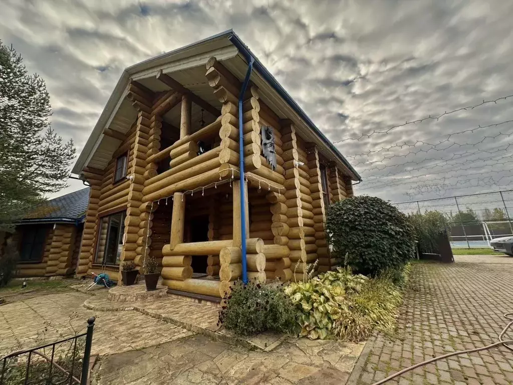 Дом в Ленинградская область, Волховский район, Кисельнинское с/пос, д. ... - Фото 1