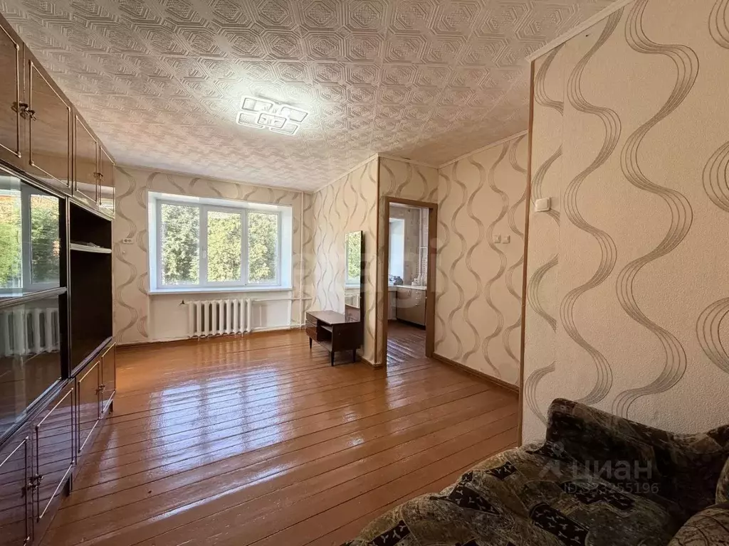 2-к кв. Челябинская область, Пласт Октябрьская ул., 65 (40.3 м) - Фото 1