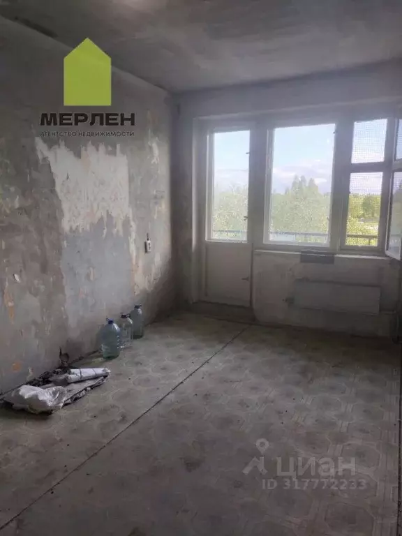 1-к кв. Калужская область, Сухиничи Автозаводская ул., 1 (33.3 м) - Фото 0