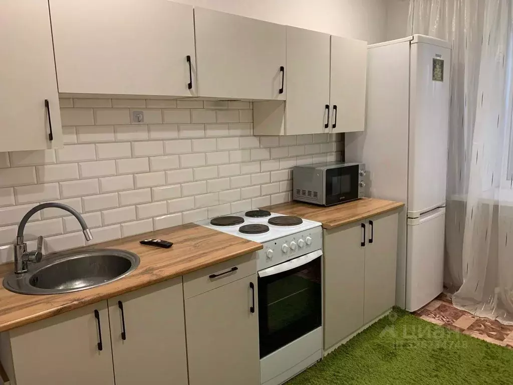 1-к кв. Башкортостан, Уфа Интернациональная ул., 15 (37.1 м) - Фото 1