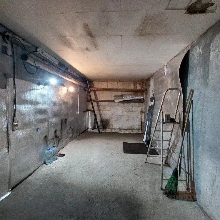 Гараж в Свердловская область, Екатеринбург ул. Советская, 7к4 (18 м) - Фото 0