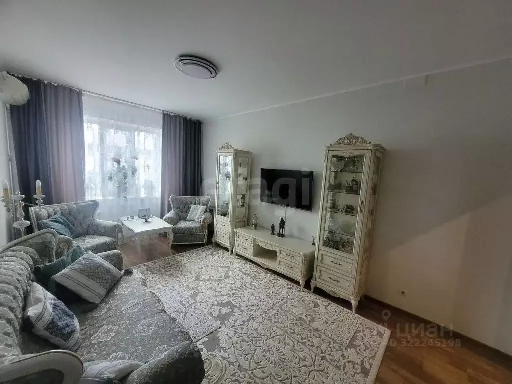 3-к кв. Курская область, Курск просп. Победы, 44 (99.8 м) - Фото 1