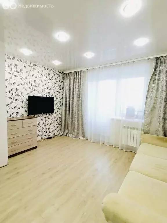 1-комнатная квартира: Киров, микрорайон Радужный, Новая улица, 8 (30.6 ... - Фото 2