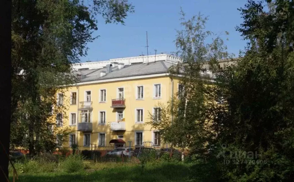3-к кв. Кемеровская область, Новокузнецк ул. Петракова, 52 (60.0 м) - Фото 1