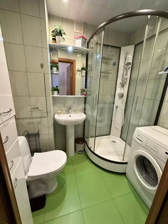 1-к. квартира, 32,3 м, 9/9 эт. - Фото 0