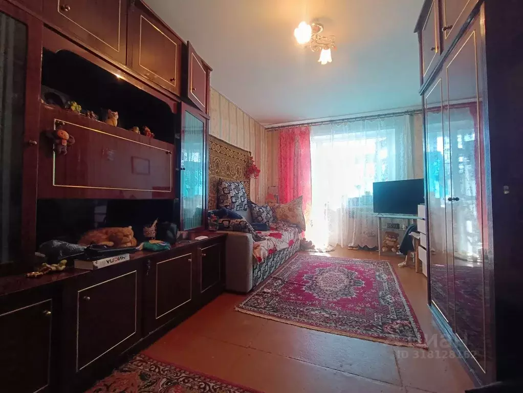 1-к кв. Тульская область, Донской Новоугольный мкр, ул. Кирова, 6 ... - Фото 0