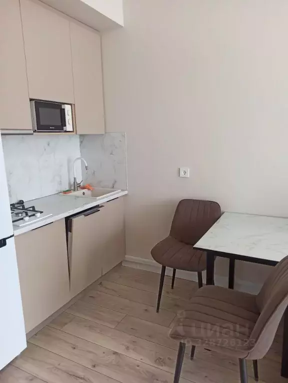 1-к кв. Брянская область, Брянск ул. Некрасова, 20А (43.0 м) - Фото 2